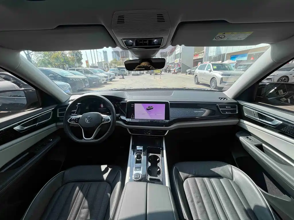 Volkswagen Teramont 2022 380TSI 4Motion Premium Luxury Edition 2023 - thumbnail 12
