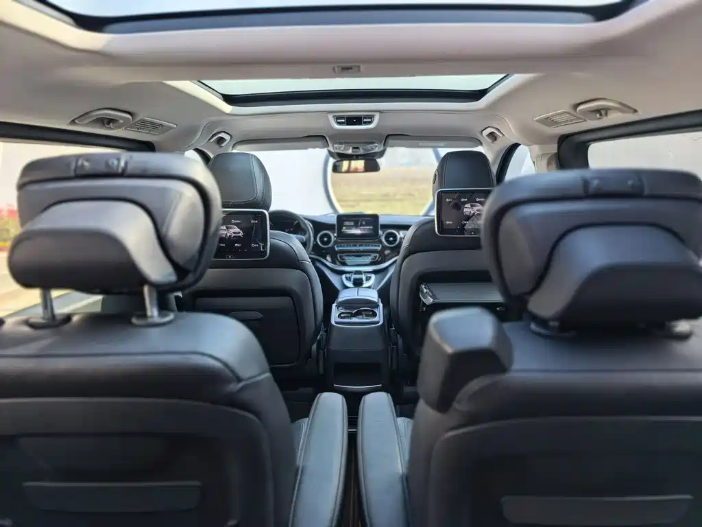Mercedes-Benz Mercedes-Benz V-Class 2018 V 260 Exclusive Edition Euro V 2019 - thumbnail 15