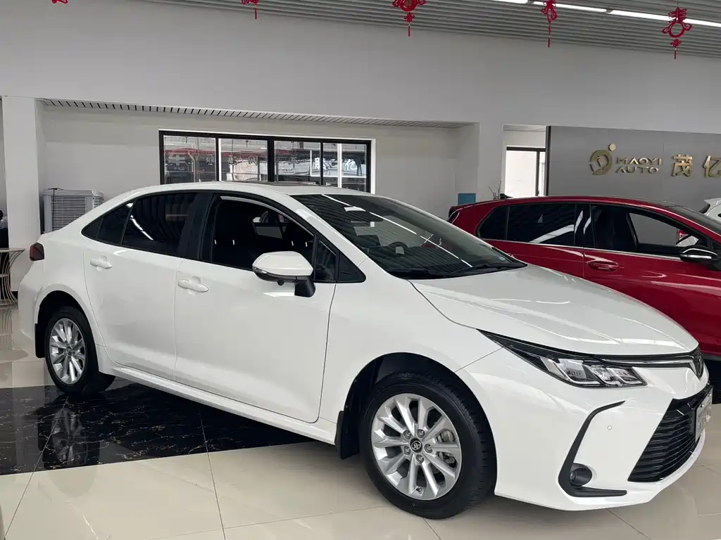 Toyota Toyota Corolla 2021 1.2T S-CVT Premium Plus Edition 2022 - thumbnail 3