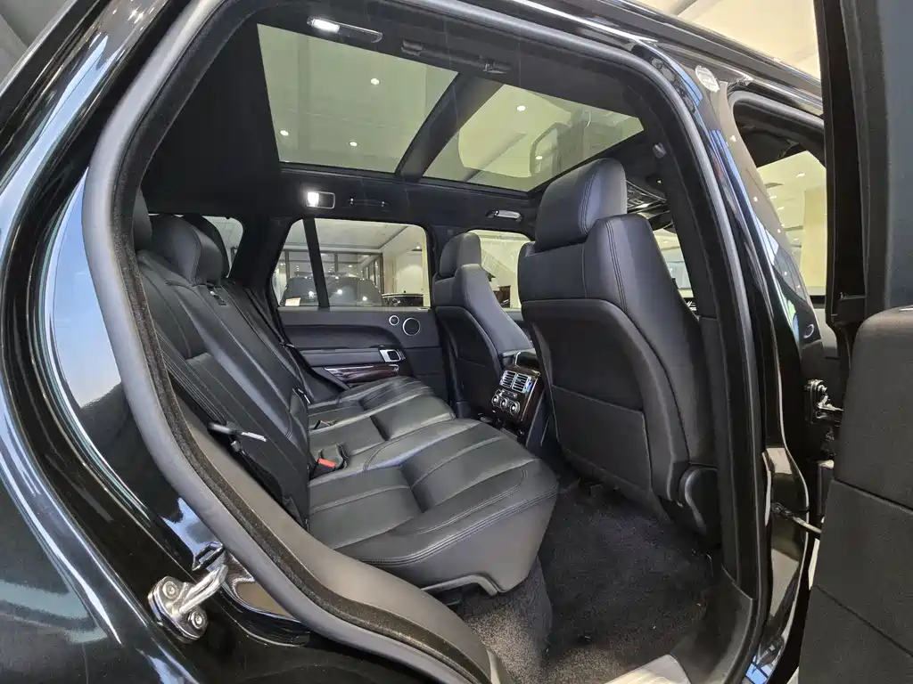 Land Rover Range Rover 2017 3.0 SC V6 Vogue 2018 - thumbnail 14