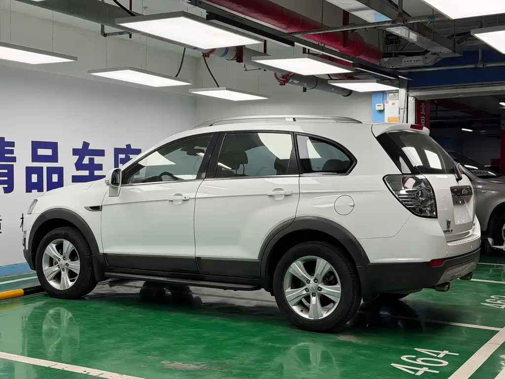 Chevrolet Chevrolet Captiva 2012 2.4L AWD Flagship Edition 7-seater 2012 - thumbnail 10