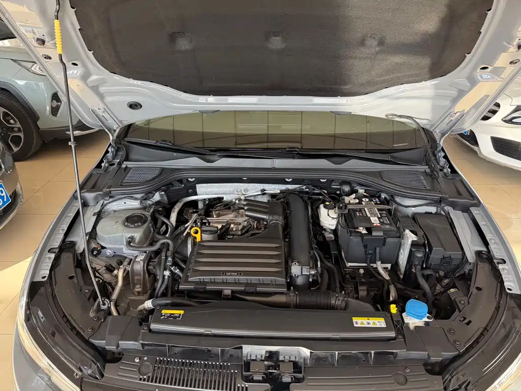 Volkswagen Volkswagen Golf 2021 280TSI DSG Pro 2022 - thumbnail 15