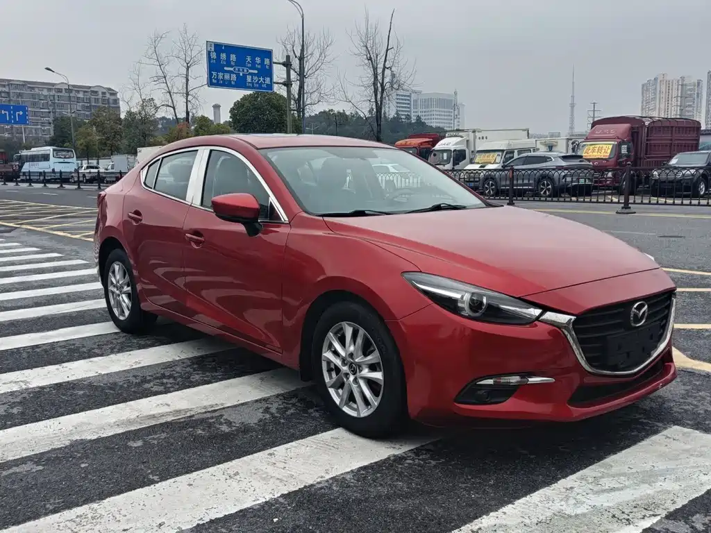 Mazda Mazda 3 Axela 2017 Sedan 1.5L Automatic Luxury Model China V 2018 - thumbnail 3