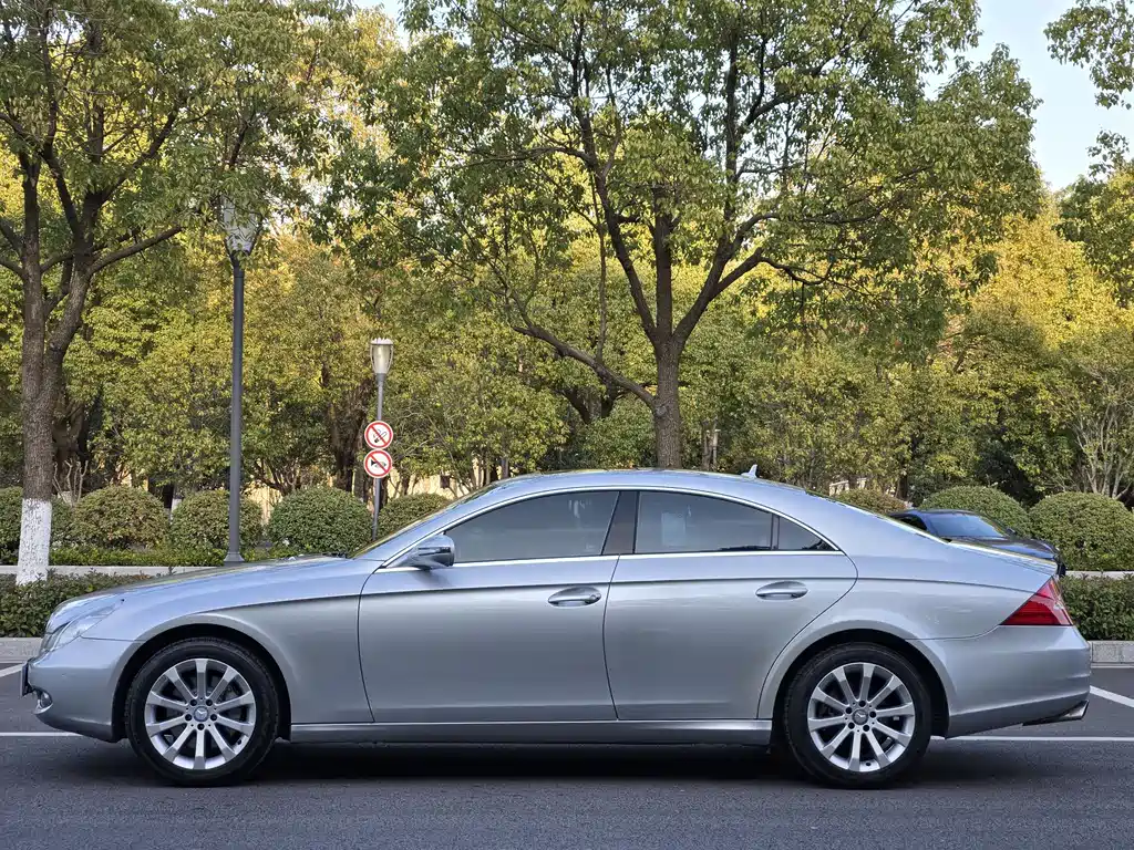 Mercedes-Benz Mercedes-Benz CLS 2009 CLS 300 2011 - thumbnail 3