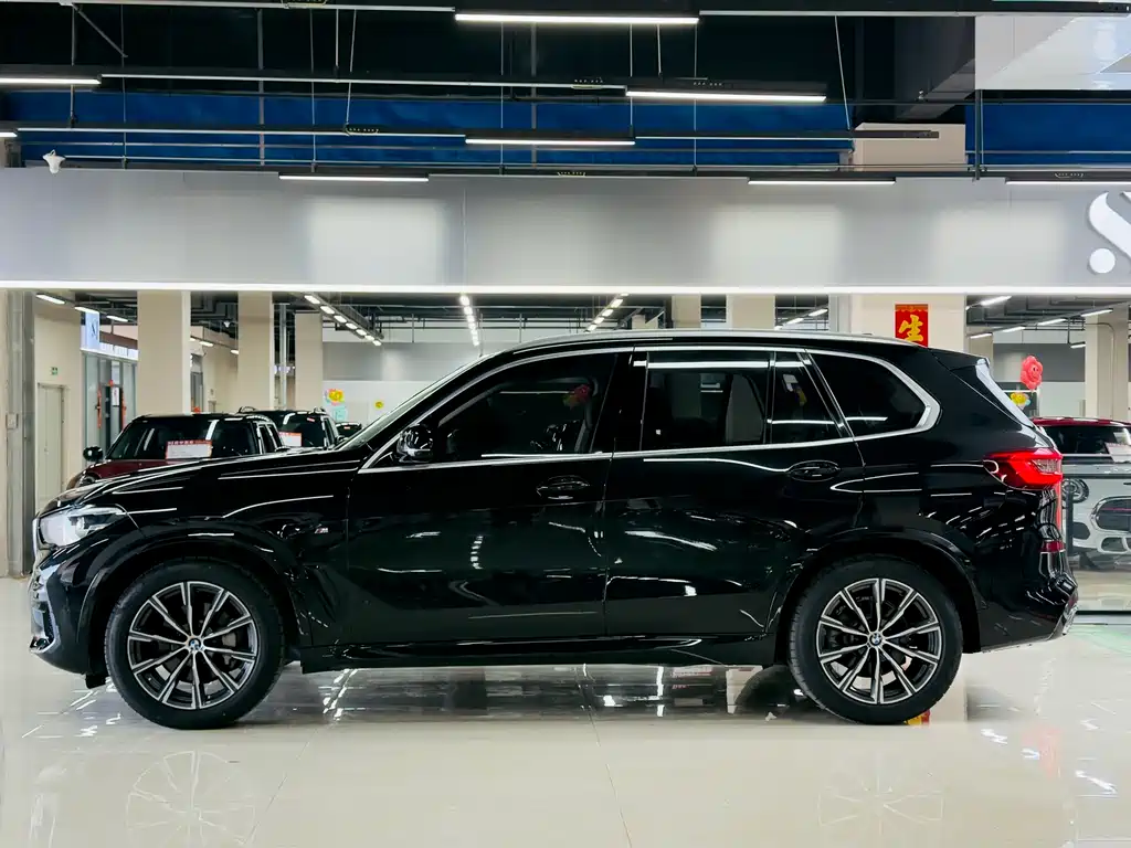 BMW BMW X5 xDrive30i M Sport Package (Imported) 2020 Model 2020 - thumbnail 4