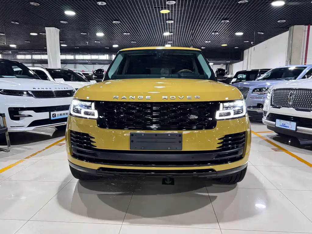 Land Rover Range Rover 2021 3.0 L6 50th Anniversary Edition 2021 - thumbnail 2
