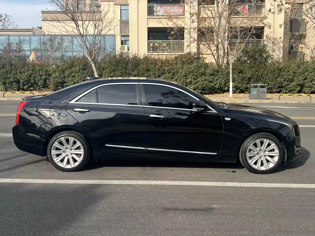 Cadillac Cadillac ATS-L 2017 28T Fashion Edition 2017 - thumbnail 4
