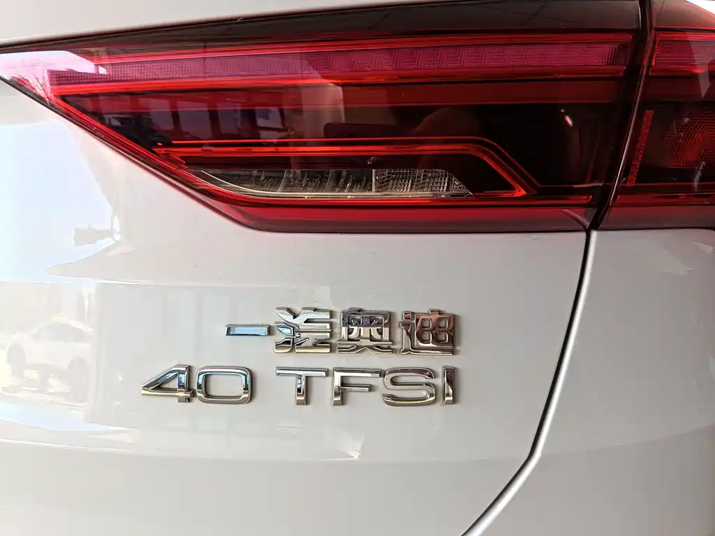 Audi Audi Q3 2024 40 TFSI S Line Sport Package 2024 - thumbnail 20