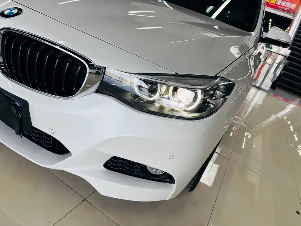 BMW BMW 3 Series GT 2020 320i M Sport Package 2021 - thumbnail 8