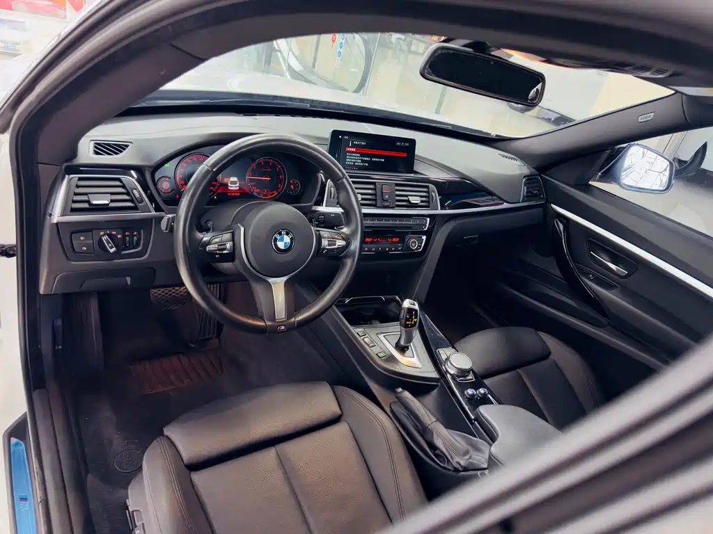 BMW BMW 3 Series GT 2020 320i M Sport Package 2021 - thumbnail 9