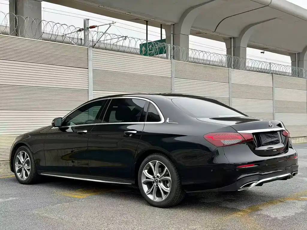 Mercedes-Benz Mercedes-Benz E-Class 2021 Model Year Facelift E 300 L Sport Luxury Edition 2021 - thumbnail 6