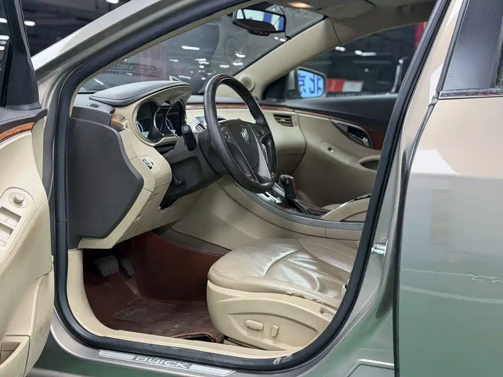 Buick Buick LaCrosse 2012 2.4L SIDI Premium Edition 2012 - thumbnail 5