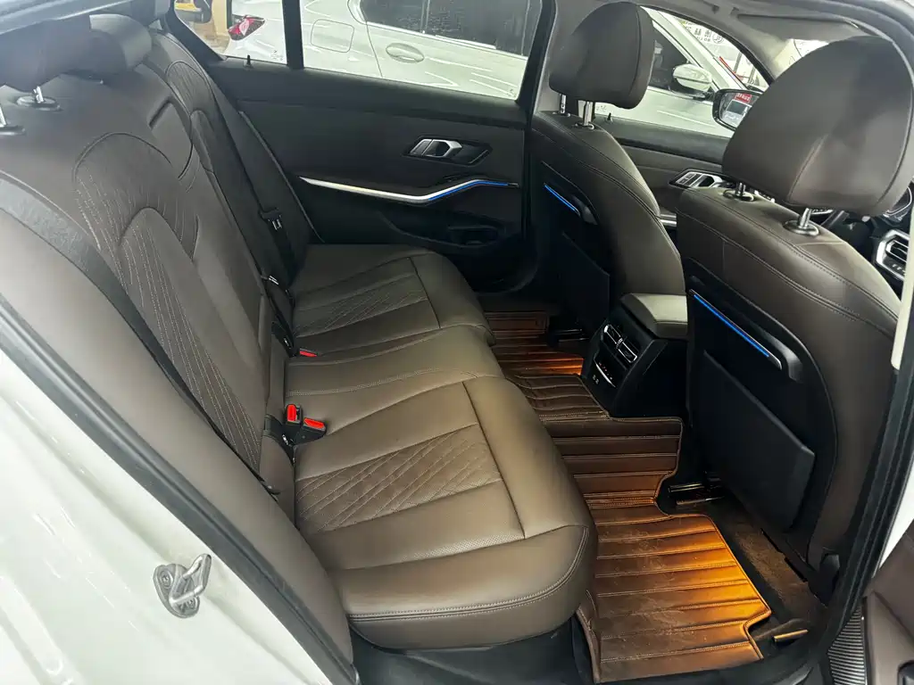 BMW BMW 3 Series 2022 320Li M Sport Package 2022 - thumbnail 9