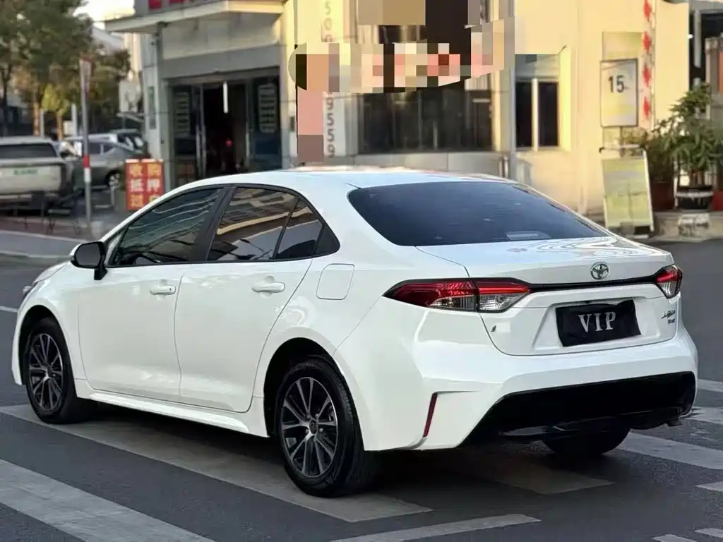 Toyota Toyota Corolla 2024 185T CVT Luxury Edition 2024 - thumbnail 3