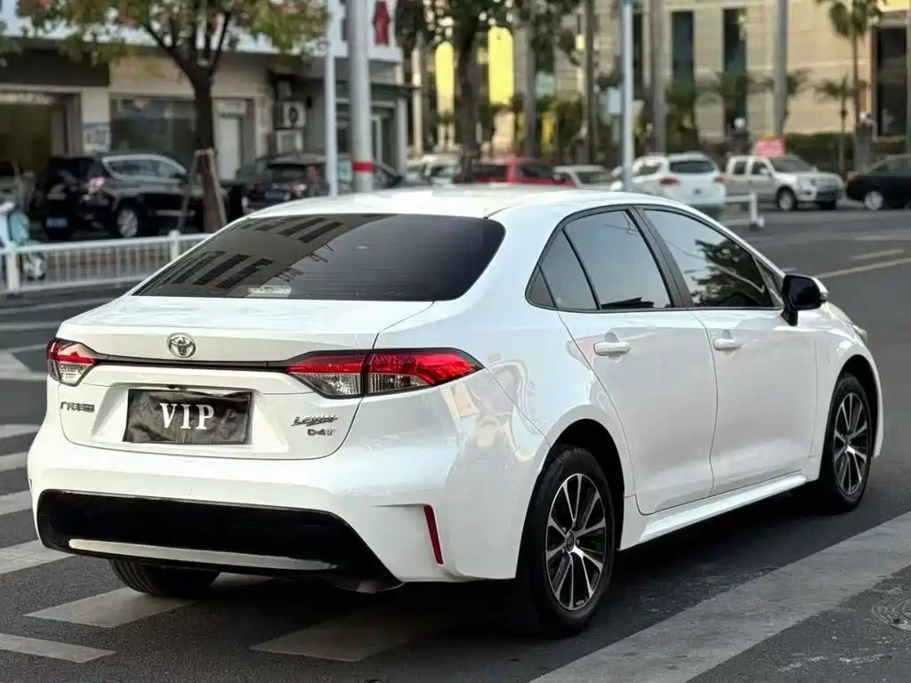 Toyota Toyota Corolla 2024 185T CVT Luxury Edition 2024 - thumbnail 6