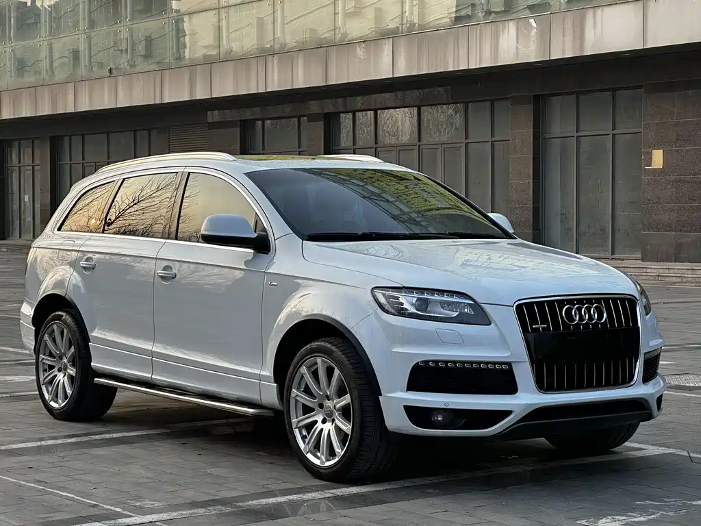 Audi Audi Q7 2013 35 TFSI Exclusive Edition 2013 - thumbnail 3