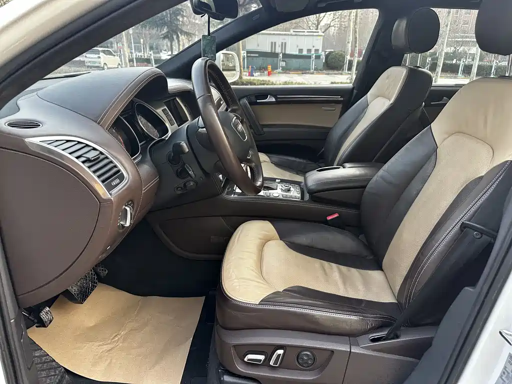 Audi Audi Q7 2013 35 TFSI Exclusive Edition 2013 - thumbnail 4