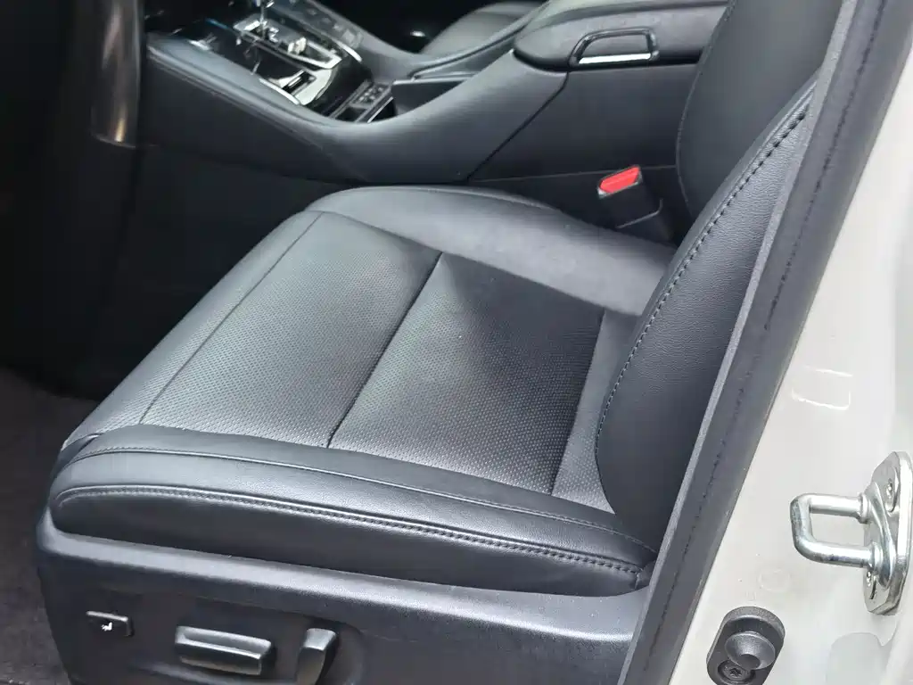 Toyota Alphard 2018 3.5L Luxury Edition 2018 - thumbnail 6