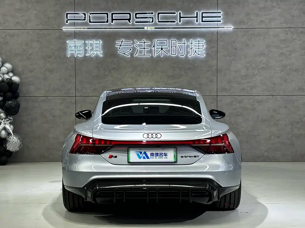 Audi Audi RS e-tron GT 2023 Base Model 2024 - thumbnail 5