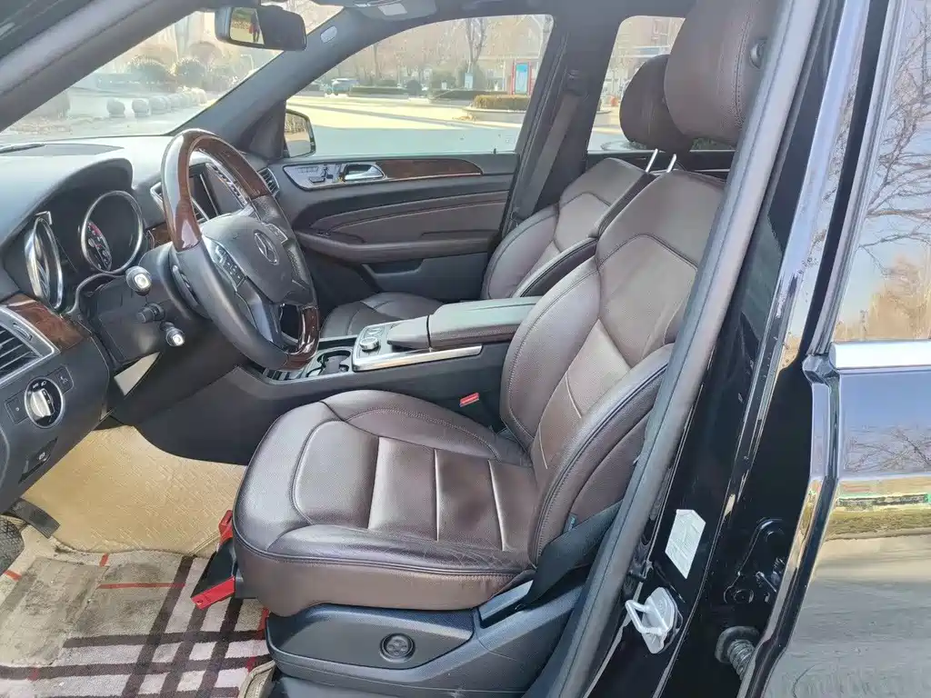 Mercedes-Benz Mercedes-Benz M-Class 2012 ML 350 Luxury Edition 2013 - thumbnail 4