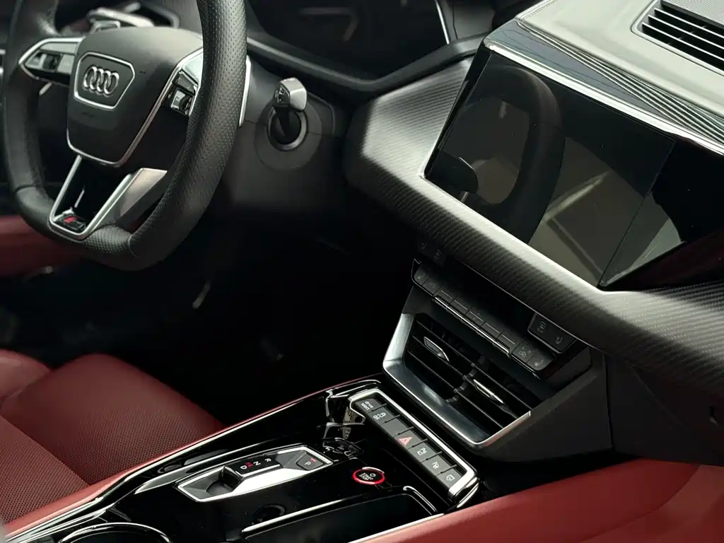 Audi Audi RS e-tron GT 2023 Base Model 2024 - thumbnail 16