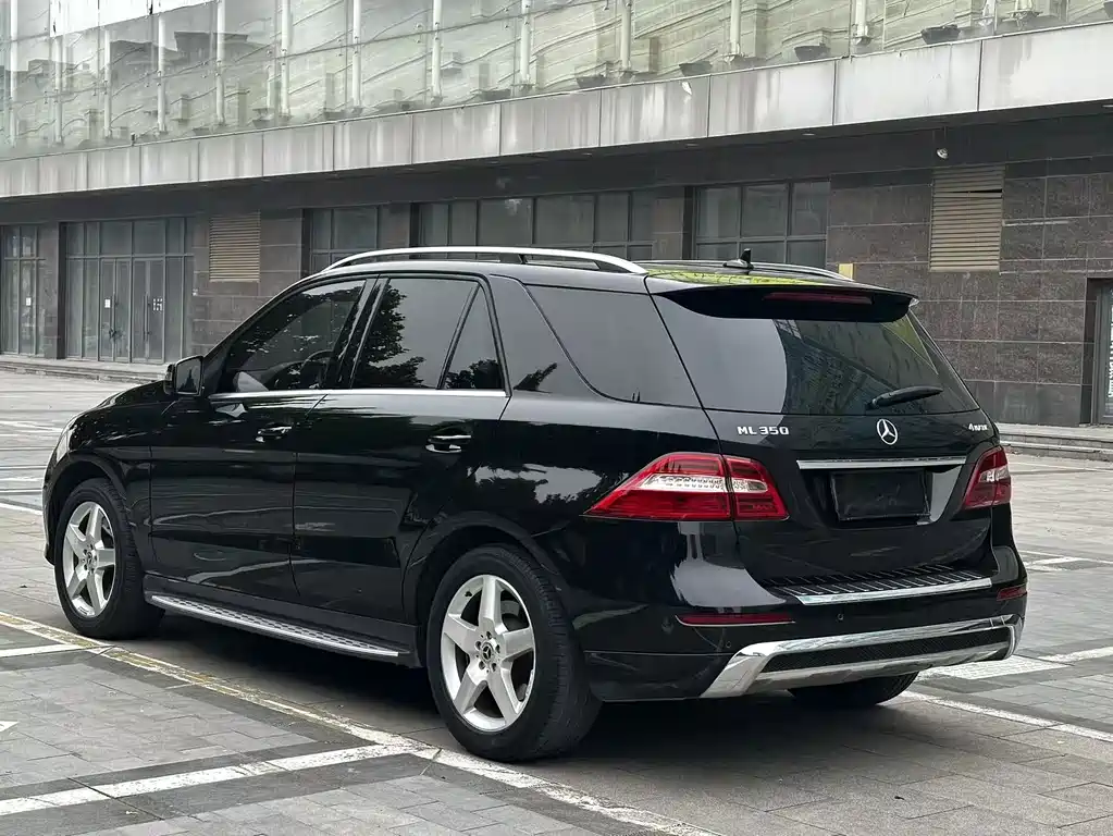 Mercedes-Benz Mercedes-Benz M-Class 2012 ML 350 Luxury Edition 2013 - thumbnail 9