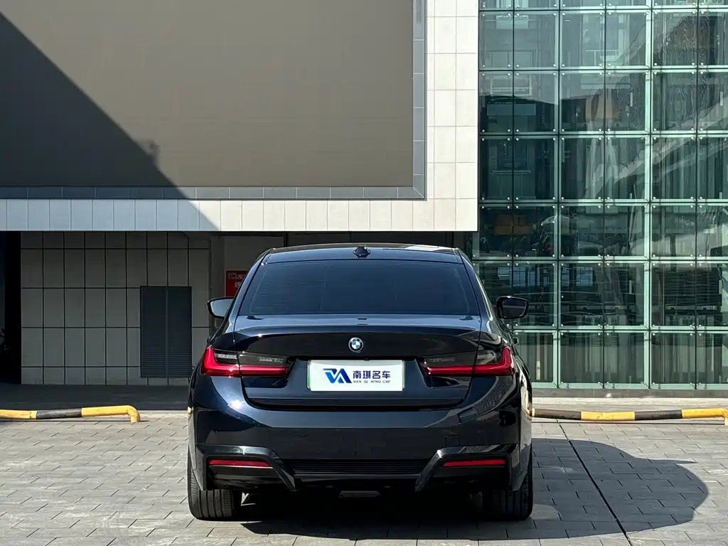 BMW BMW i3 2024 eDrive 35 L 2024 - thumbnail 7