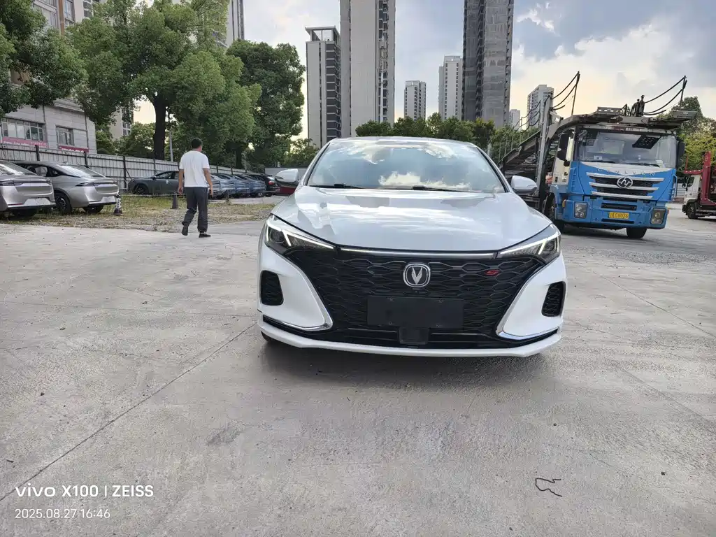 Changan YiDong 2021 PLUS 1.6L GDI CVT Elite 2021 - thumbnail 2