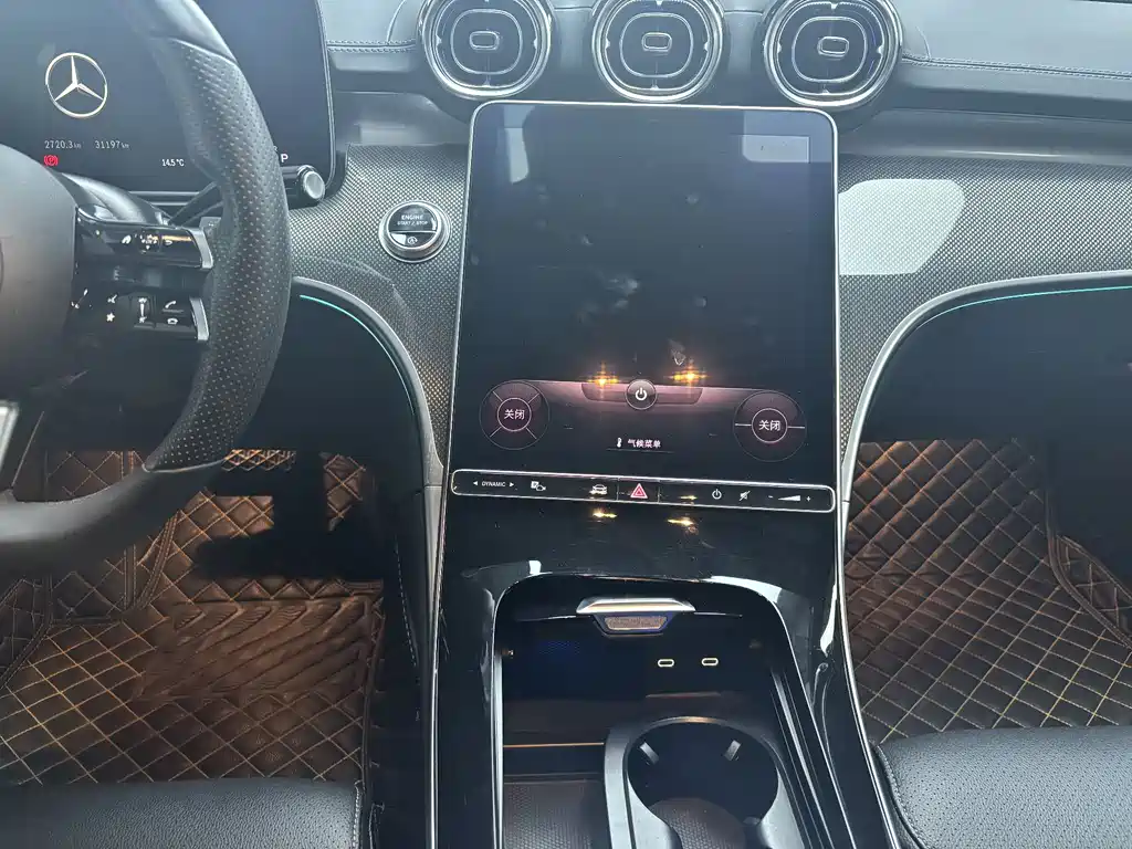 Mercedes-Benz Mercedes-Benz C-Class 2023 C 260 L Sport Edition 2023 - thumbnail 9