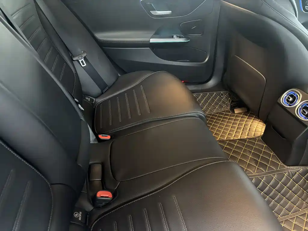 Mercedes-Benz Mercedes-Benz C-Class 2023 C 260 L Sport Edition 2023 - thumbnail 11
