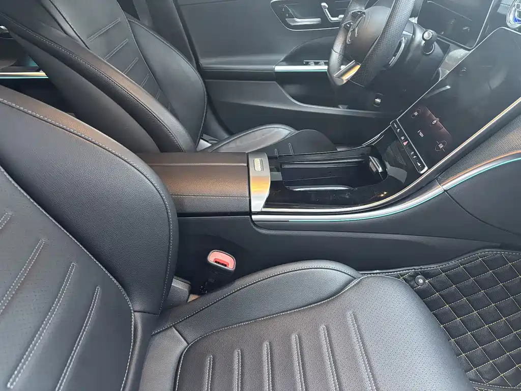 Mercedes-Benz Mercedes-Benz C-Class 2023 C 260 L Sport Edition 2023 - thumbnail 12