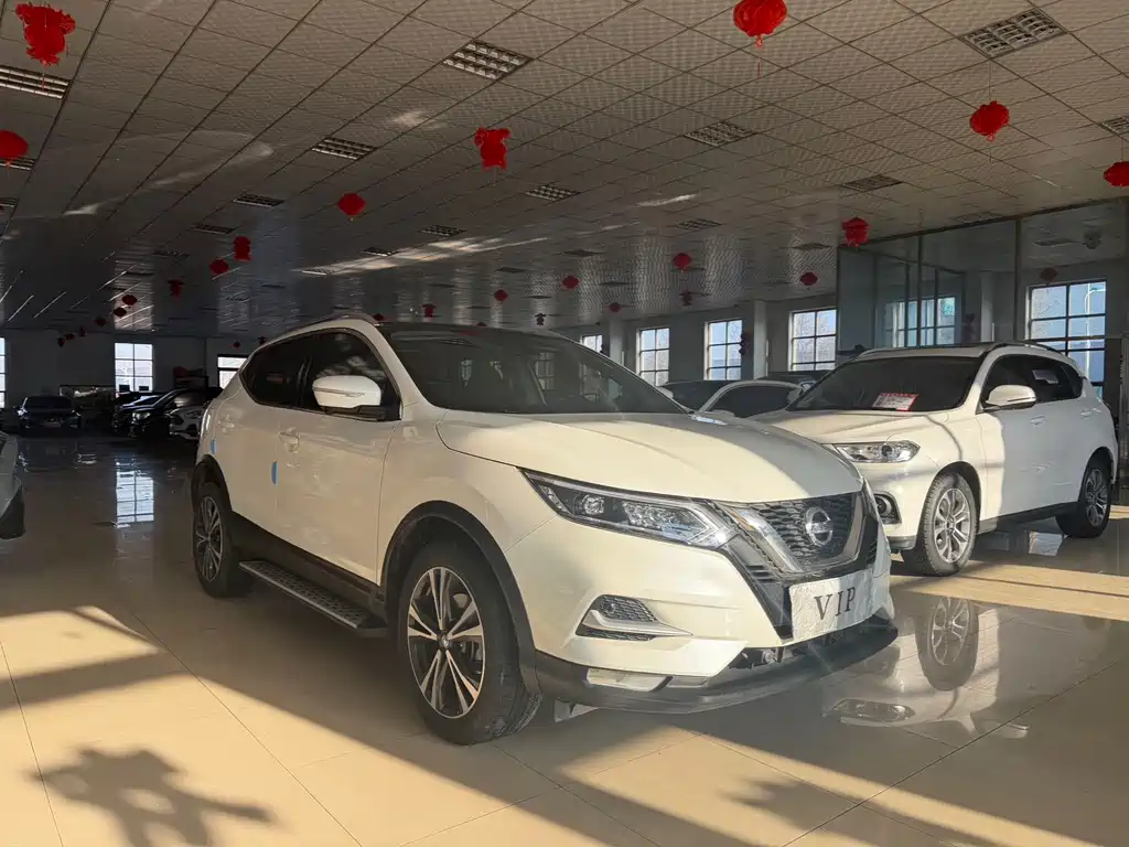 Nissan Nissan Qashqai 2022 2.0L CVT XV Premium Night Edition 2022 - thumbnail 3