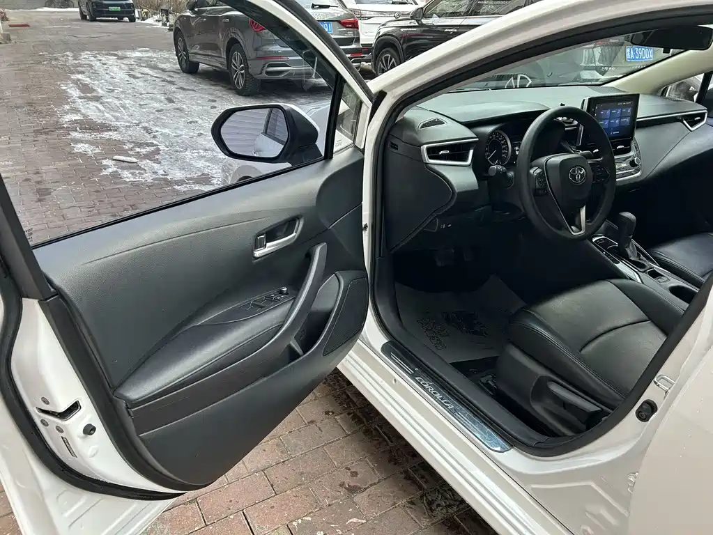 Toyota Toyota Corolla 2022 TNGA 1.5L CVT Advanced Edition 2022 - thumbnail 7