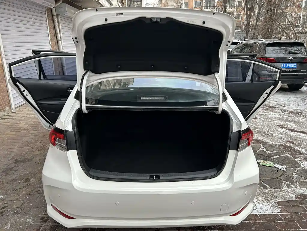 Toyota Toyota Corolla 2022 TNGA 1.5L CVT Advanced Edition 2022 - thumbnail 16