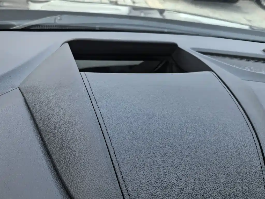 Buick Buick GL8 2023 Avenir Six-Seat Elegant Edition 2025 - thumbnail 16