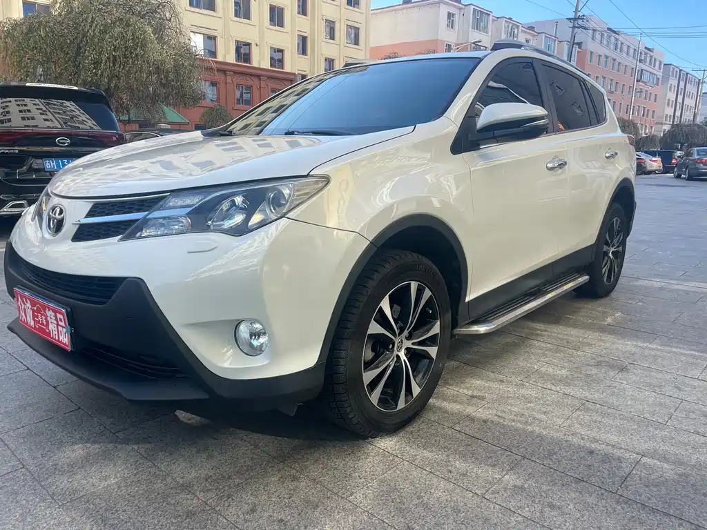 Toyota RAV4 2015 2.5L Automatic AWD Premium Edition 2016 - thumbnail 2