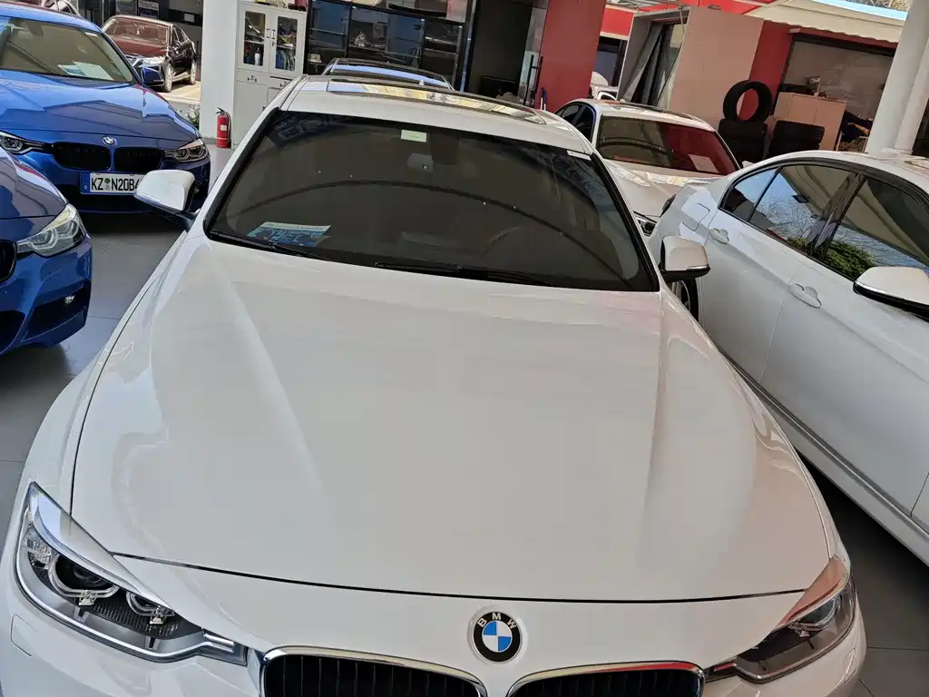 BMW BMW 3 Series 2013 320i Fashion Edition 2013