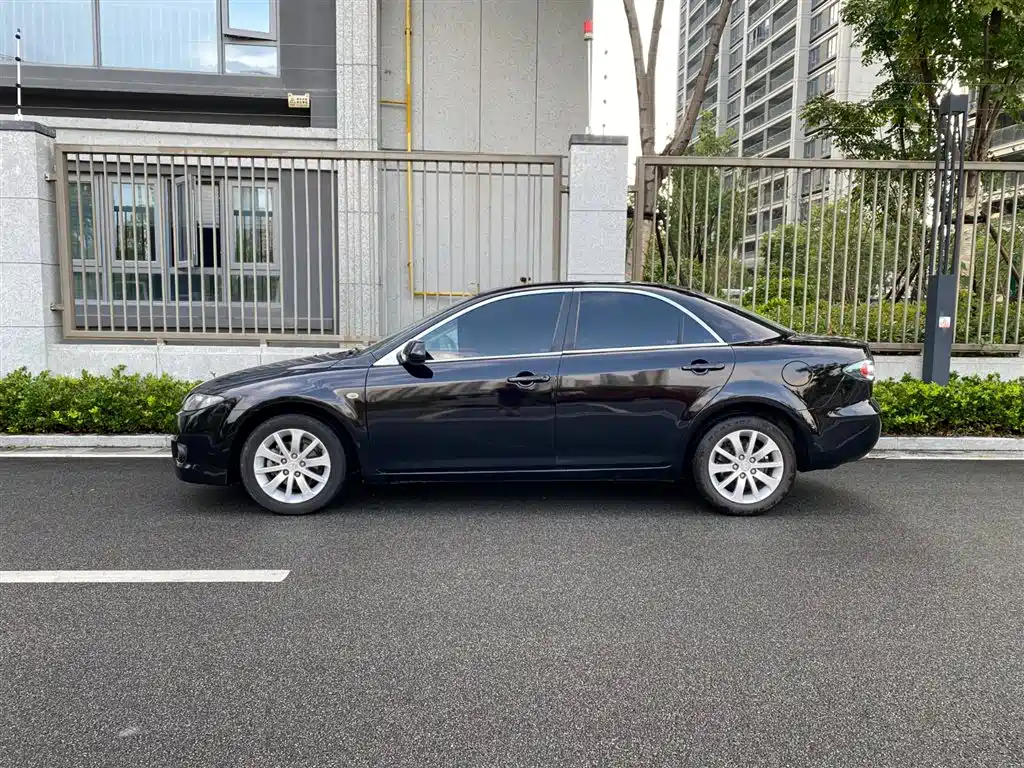 Mazda Mazda 6 2013 2.0L Automatic Fashion Edition 2013 - thumbnail 3