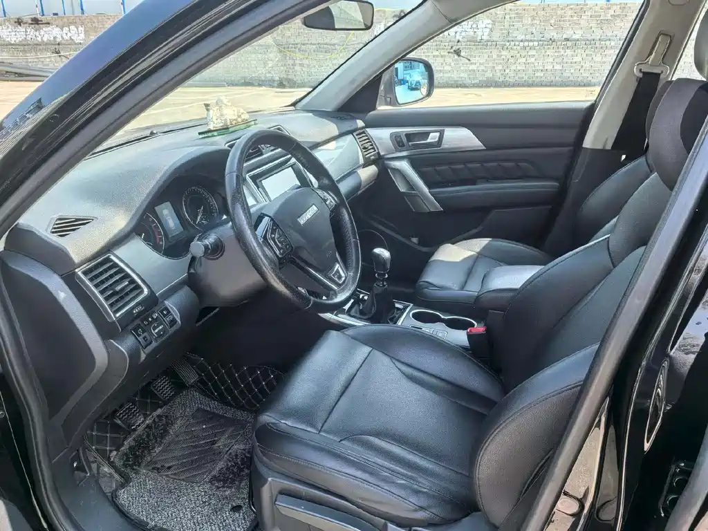 Haval Haval H2 2016 Red Label 1.5T Manual 2WD Luxury Edition 2016 - thumbnail 5