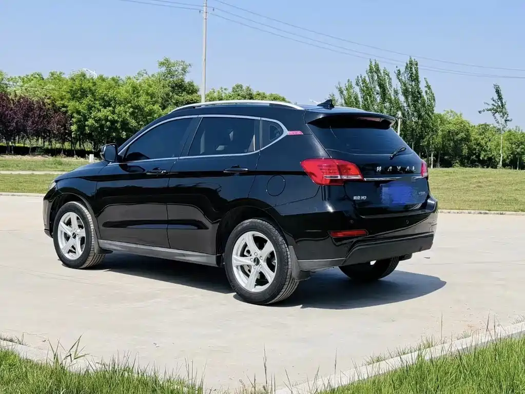 Haval Haval H2 2016 Red Label 1.5T Manual 2WD Luxury Edition 2016 - thumbnail 8
