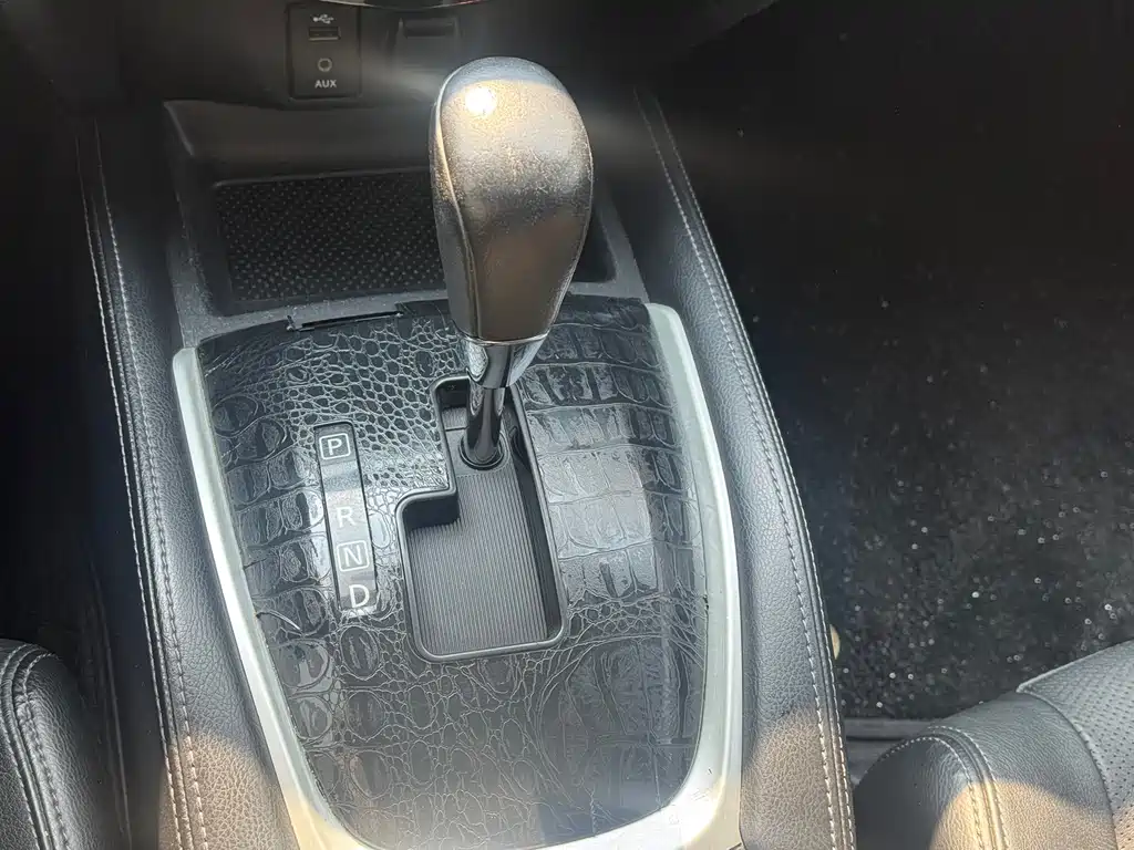 Nissan Nissan X-Trail 2015 2.0L CVT Comfort MAX 2WD 2015 - thumbnail 8