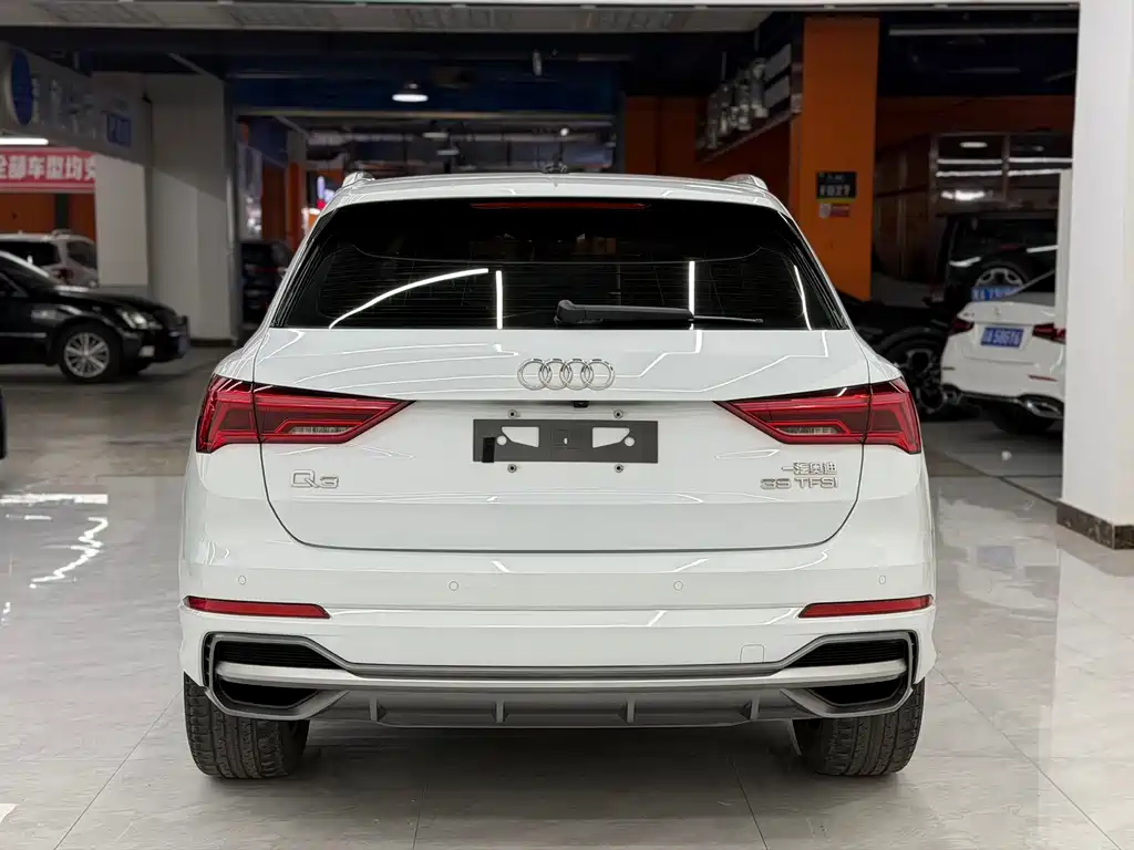 Audi Audi Q3 2022 35 TFSI Fashion Dynamic Edition 2022 - thumbnail 5