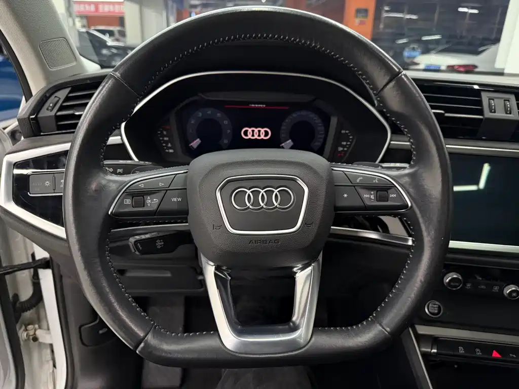 Audi Audi Q3 2022 35 TFSI Fashion Dynamic Edition 2022 - thumbnail 8