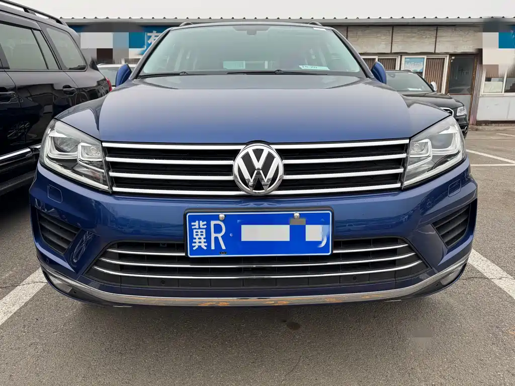 Volkswagen Volkswagen Touareg 2017 3.0TSI Outdoor Edition 2017 - thumbnail 2