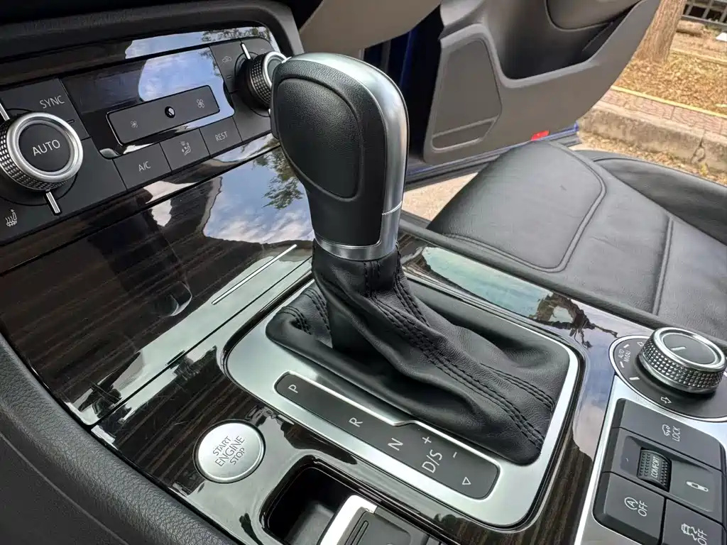 Volkswagen Volkswagen Touareg 2017 3.0TSI Outdoor Edition 2017 - thumbnail 15