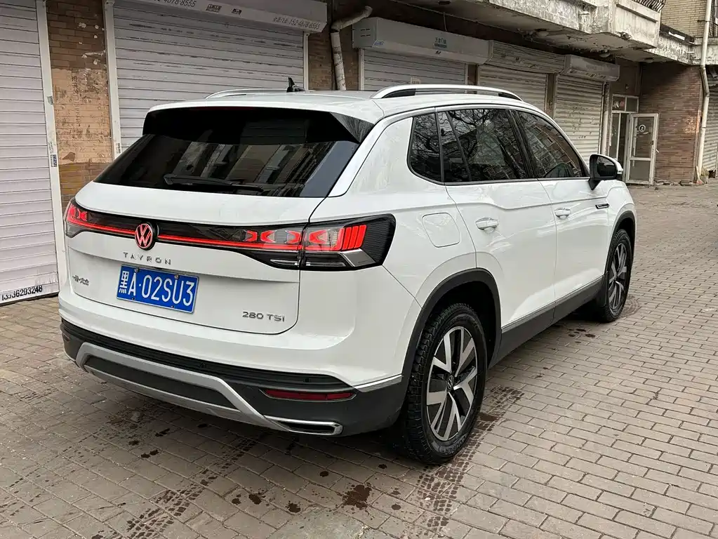 Volkswagen Tayron 2023 280TSI 2WD Luxury Plus Advanced Edition 2023 - thumbnail 4