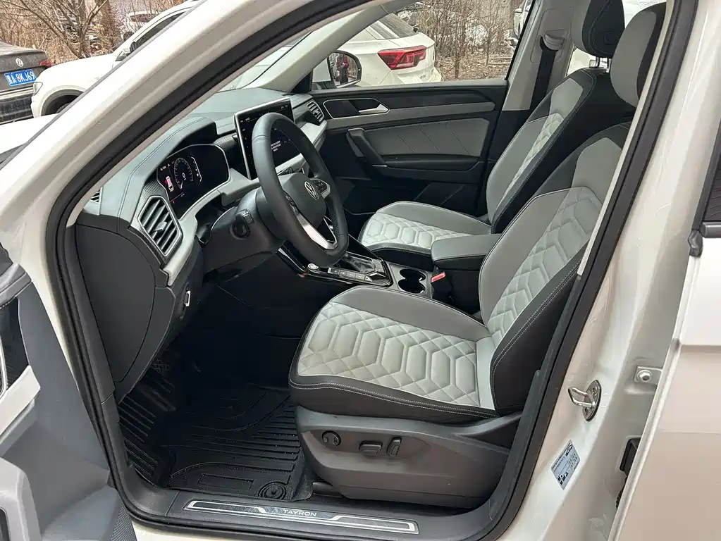 Volkswagen Tayron 2023 280TSI 2WD Luxury Plus Advanced Edition 2023 - thumbnail 11
