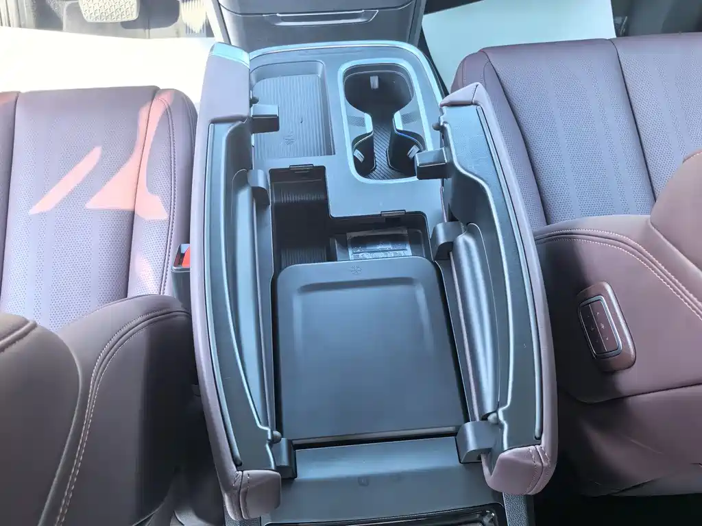 Buick Buick Century 2025 2.0T 7-seat Yunshi Edition 2025 - thumbnail 18