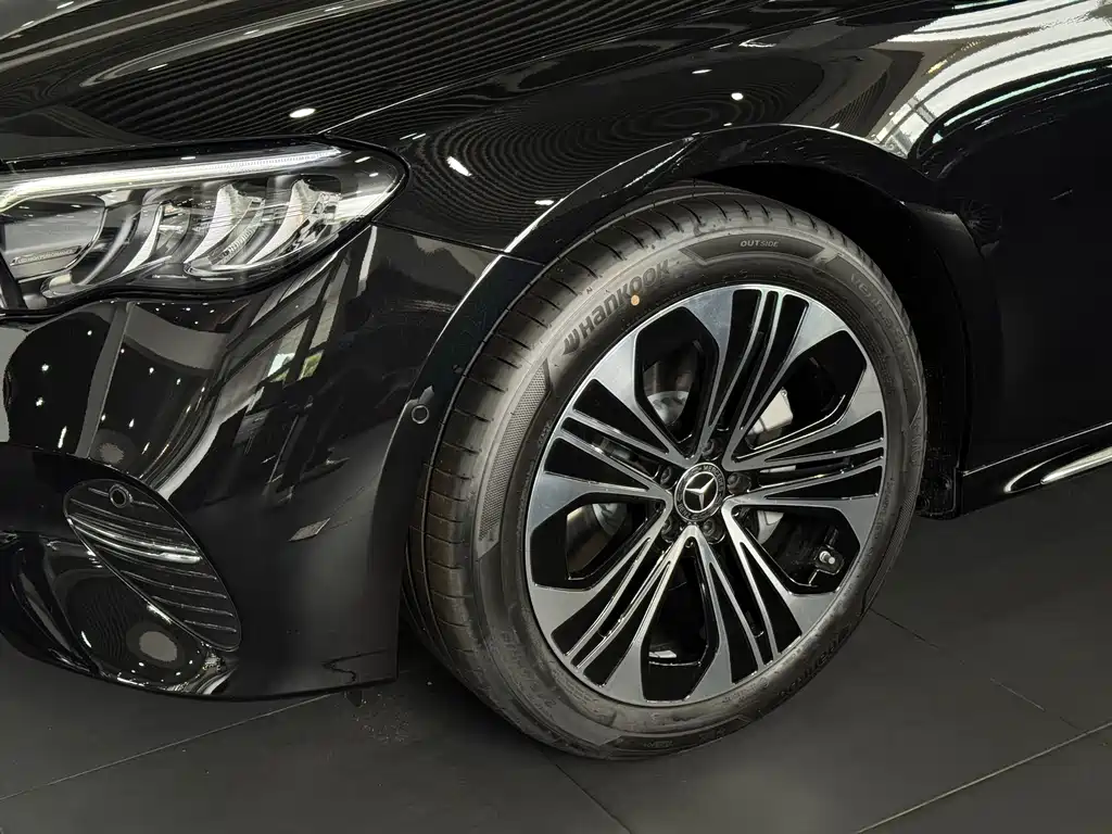 Mercedes-Benz Mercedes-Benz E-Class 2026 E 300 L Fashion Edition 2026 - thumbnail 5