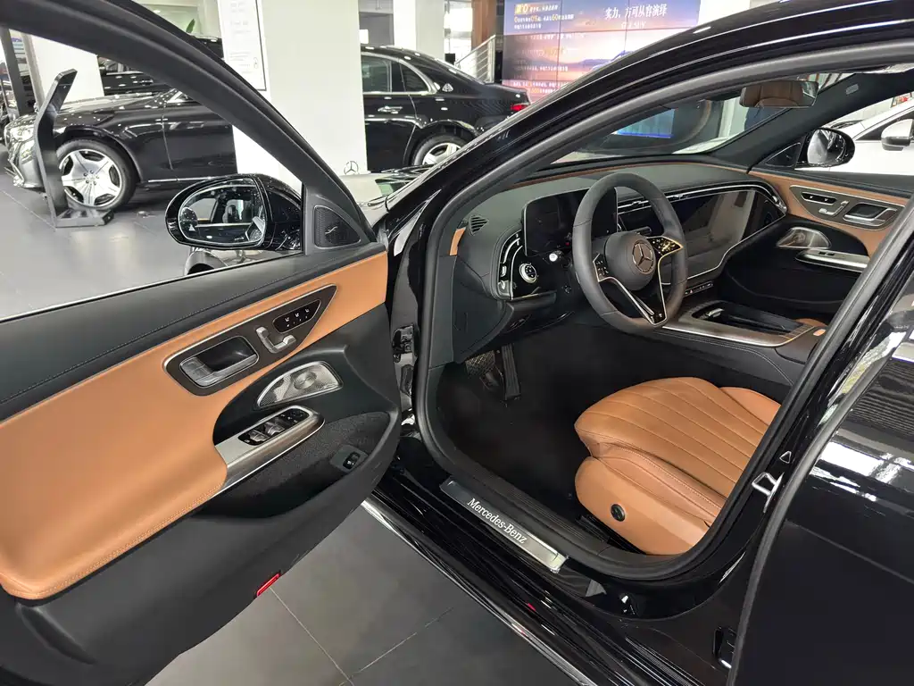 Mercedes-Benz Mercedes-Benz E-Class 2026 E 300 L Fashion Edition 2026 - thumbnail 6